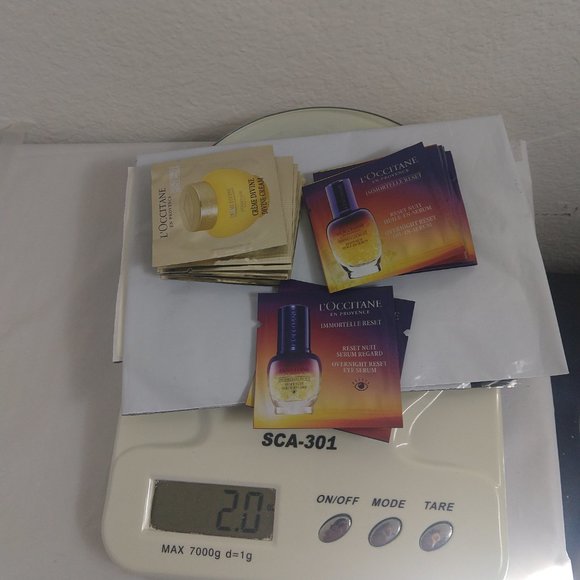 L'occitane Anti Aging 10xDivine Cream &8x Reset Serum 2x Eye Serum Total 20 New - Picture 4 of 4